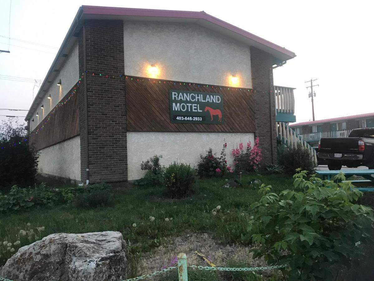 Ranchland Inn Nanton Luaran gambar