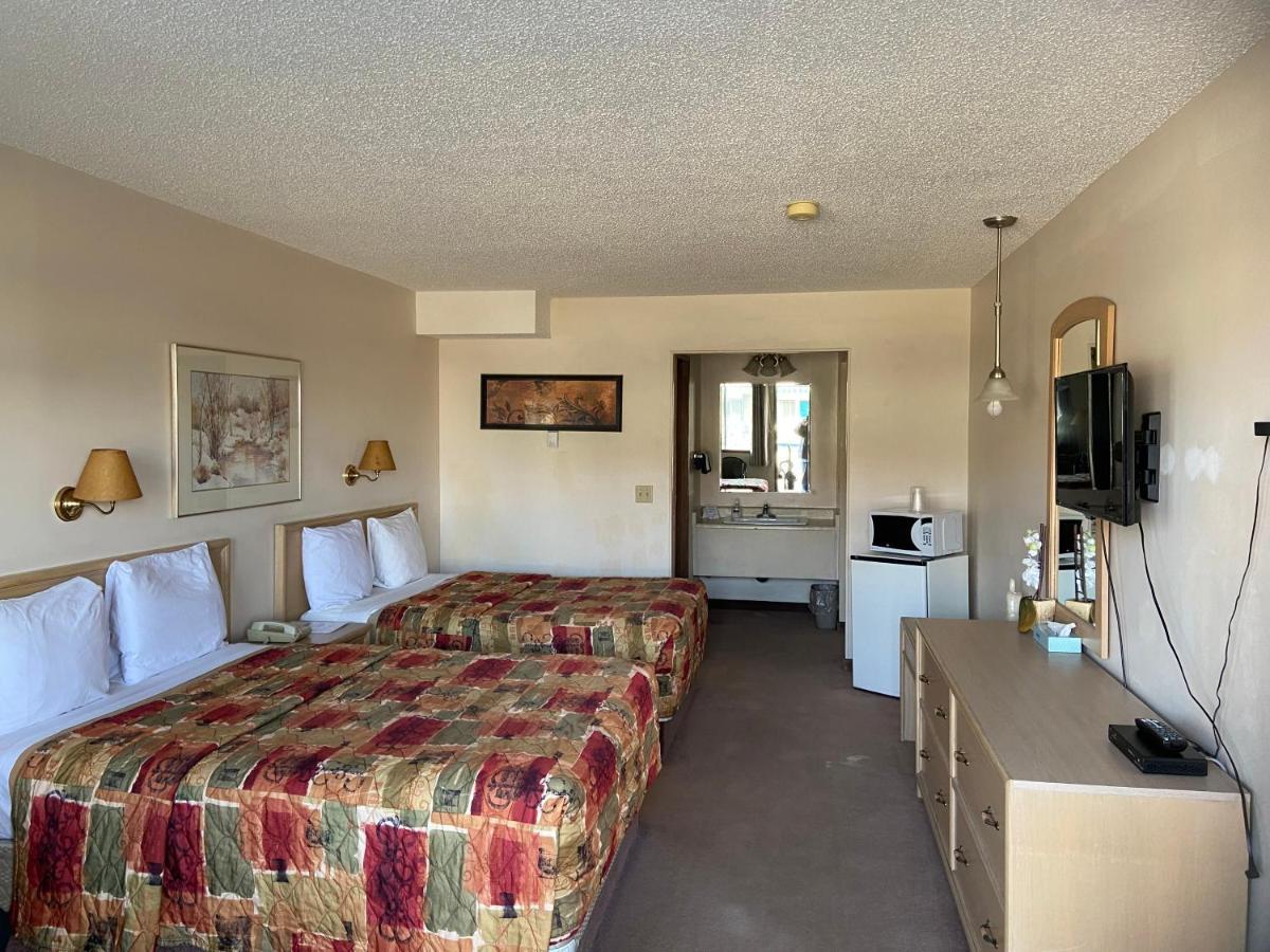 Ranchland Inn Nanton Luaran gambar
